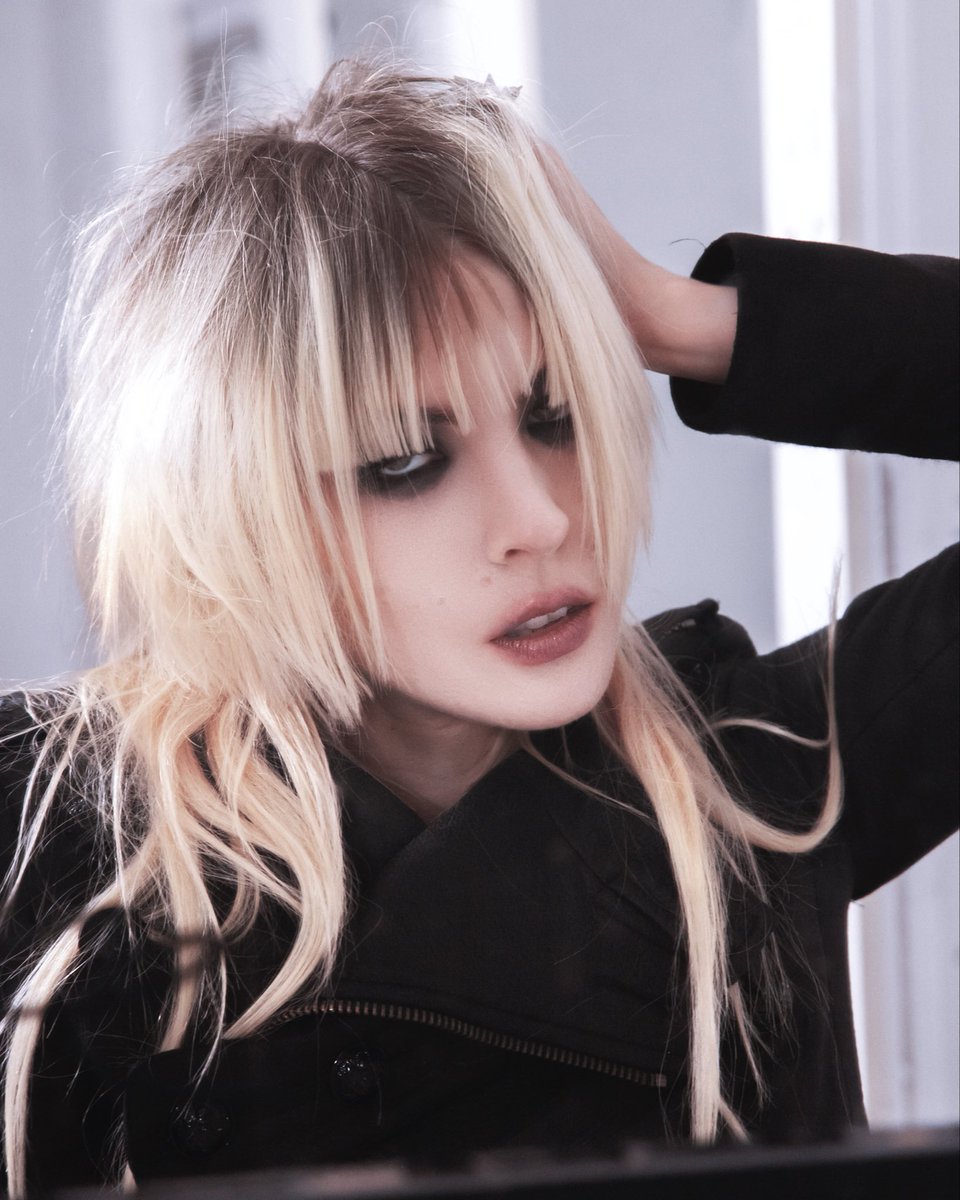 Dorian Electra tweet media