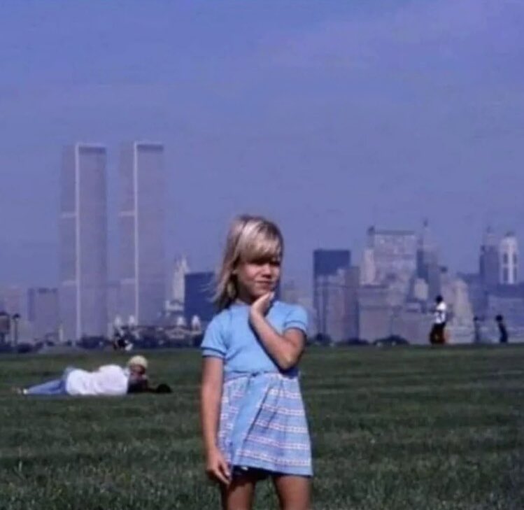 Elekapar tweet media