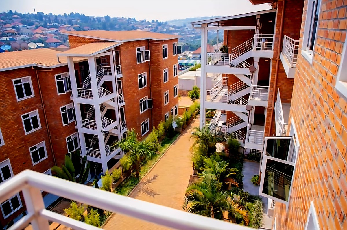 JaneNtunde's tweet photo. YAH:Kuweka Mayai Yote Kwenye Kikapu Kimoja.
Call Emiliana Muchu +250 784836127
#InvestInRwanda
#InvestInEastAfrica https://t.co/GqqQuPImZS