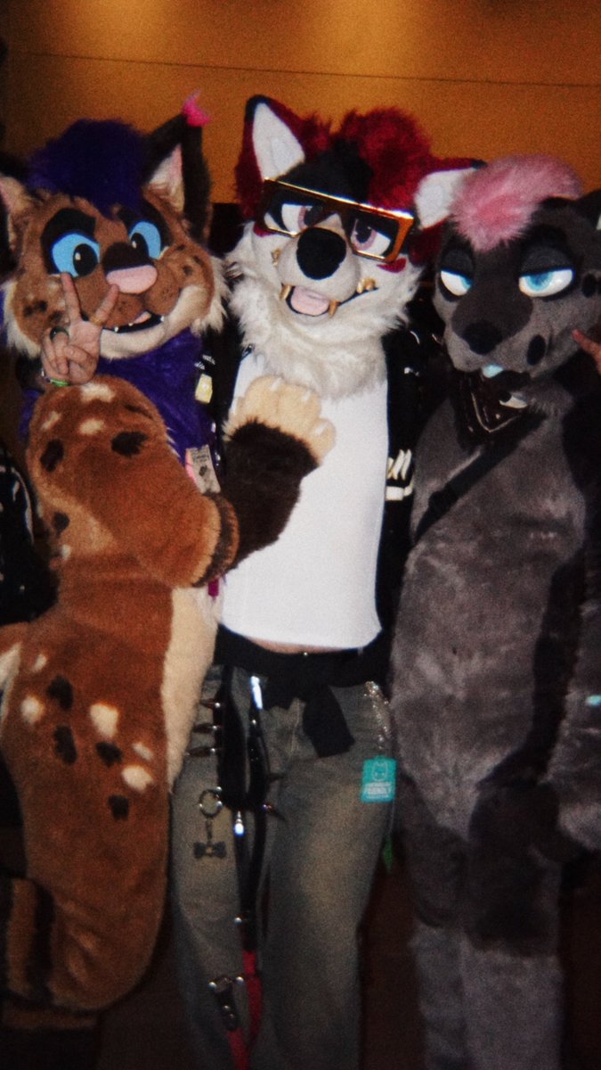 yuppyrdee tweet media