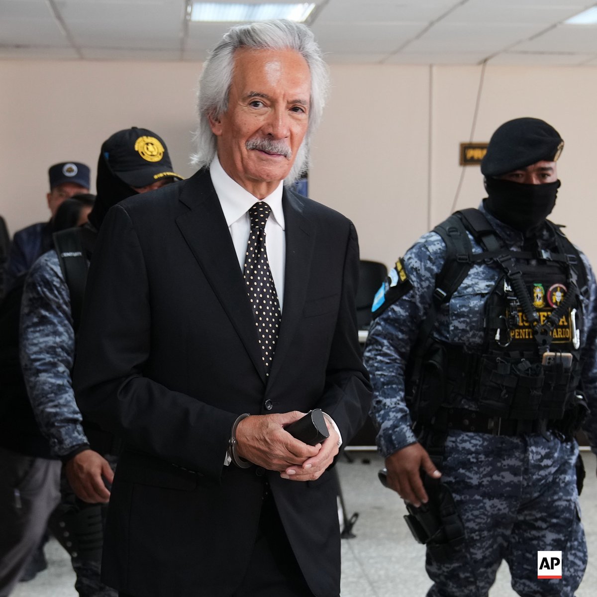 Moises Castillo tweet media