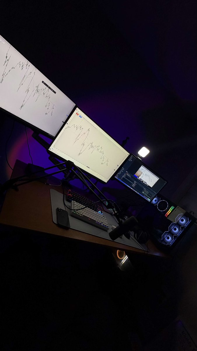 Benjamin tweet media