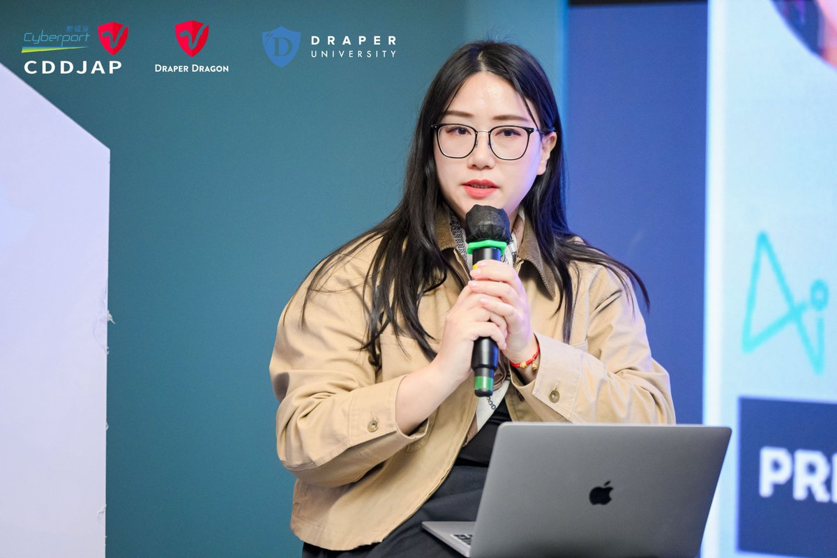 Jennyblockglobe's tweet photo. Moderated a panel at @DraperDragon  Summit @cyberport_hk  🇭🇰 (Consensus special + CDDJAP 2026 Spring launch) 🚀
Key takeaway: Web3’s next wave = real user needs, better UX, stronger trust.
Congrats CDDJAP, Draper Dragon &amp; Draper University!
Thanks Richard 🤝
#Web3 #AI #HongKong https://t.co/WnuhuPW4z2