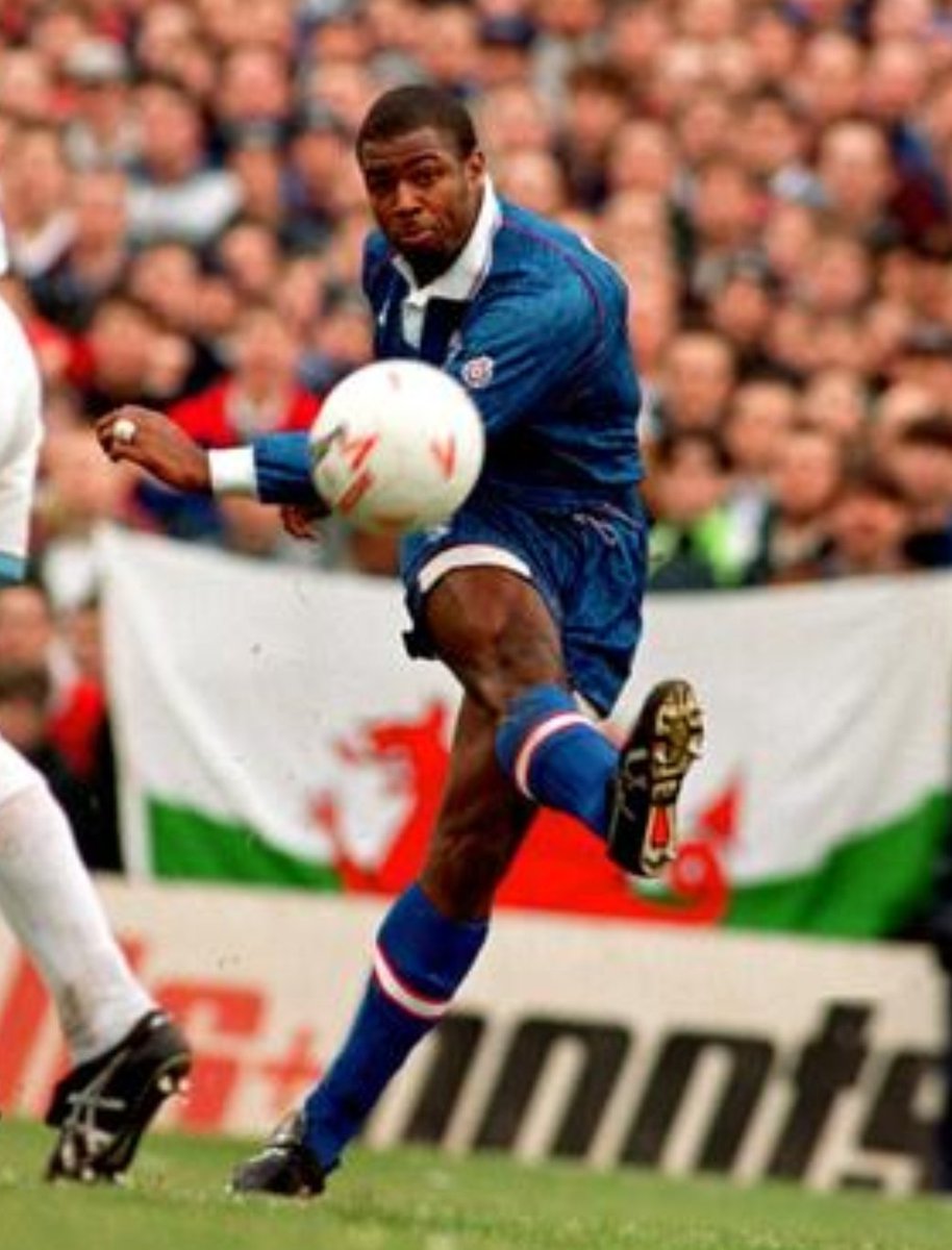 footballmemorys's tweet photo. Nathan Blake in action for Cardiff City 

#CCFC #CardiffCity #Bluebirds https://t.co/12W65LxTNy