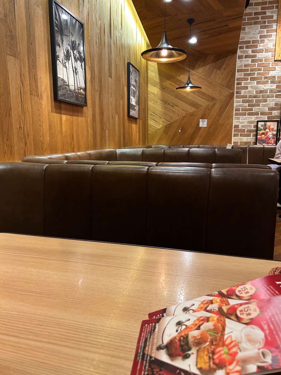 bearchan0517's tweet photo. 2年半越しにイチャンさん東京旅行の聖地巡礼してきた！
全く予定してなくて突発的に行ったからトレカとかなんも持ってきてなくて悔しい😭😭 https://t.co/oYz4gNiqFf