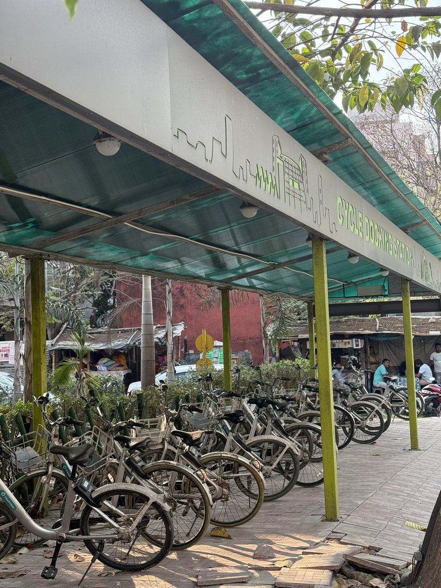 Andrew007Uk's tweet photo. By popular demand I am taking #CornersOfaKolkata to Newtown - a smart green city with a growing population, some of the best public transport and a culture promoting cycling. Let’s explore a little more over the coming days… https://t.co/6W1xZKCFOI