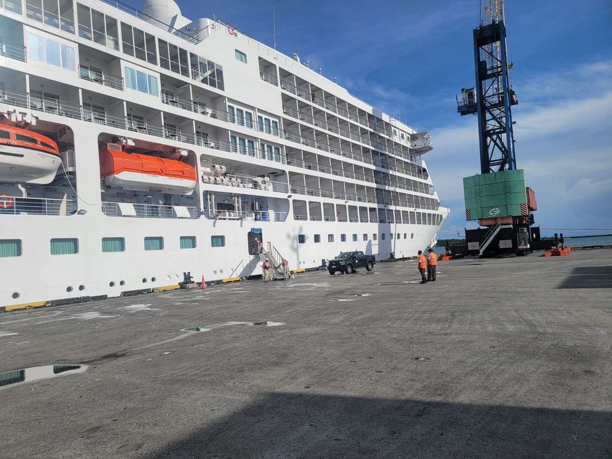 rosiecruises's tweet photo. Our team is on the ground at Lautoka Port today, putting the final touches together before welcoming our guests from @regentcruises 

Vinaka vakalevu to our operations crew working behind the scenes.

#FijiShoreExcursions #LautokaPort #CruiseLife #ShoreExcursion https://t.co/Op44NscPQs