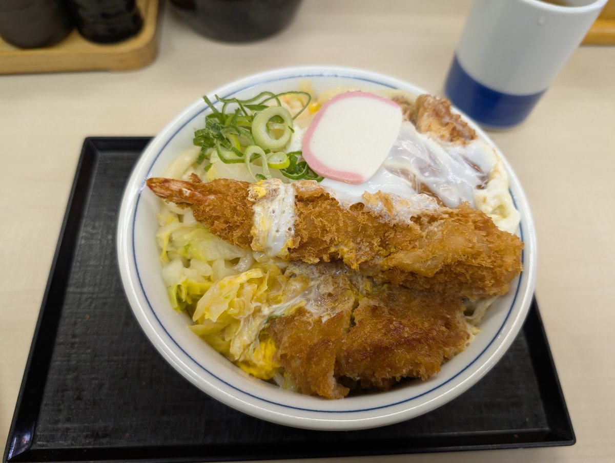 ヴァイヤー tweet media