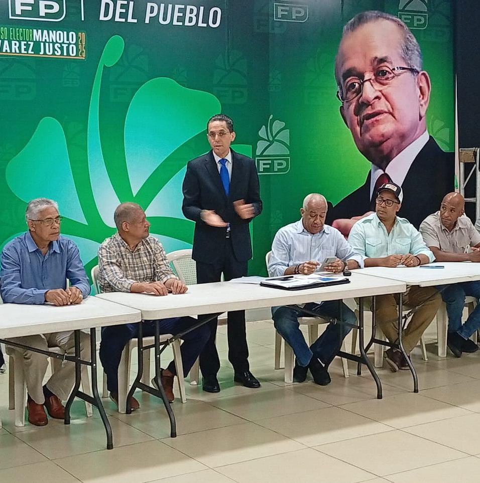 Reunión ordinaria de la <a href="/EnergiaFP/">Secretaría de Energía FP</a> encabezada por su titular y líder, el miembro de la Dirección Política de <a href="/FPcomunica/">@Fuerza del Pueblo (FP)</a> el Ing Juan Gómez