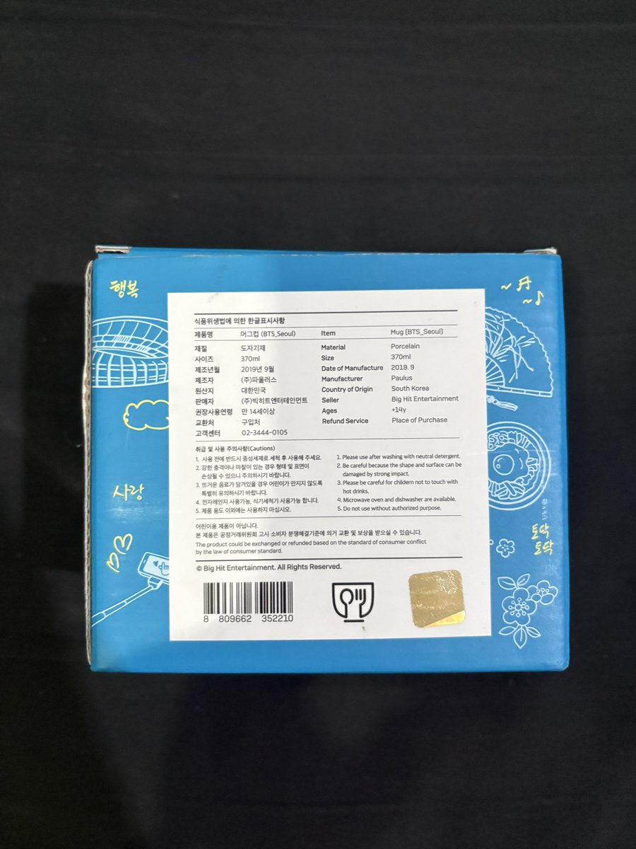 singulvritae's tweet photo. @BTSMarketMY @BTStrading_MY WTS BTS POP-UP STORE KOREA (2019)

RM70 include postage
-never use and kept in box

Kindly help rt and spread thiss!! 🙌🏻🙏🏻

Please DM for more pictures!!
@BTSMarketMY 
@BTStrading_MY 
#pasarBTS https://t.co/JauFzHx8aJ