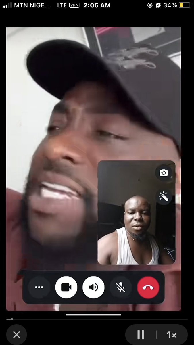 Realdagold's tweet image. Omooo this life shaaa, the turnaround way life dey bring dey impeccable like you fit noe believe the shiiii at first if them tell you omoooooo what a gracious turnaround for epaaaa 😊 😃 daddim 💯 

#OBO 001 for a reason mehnnn the guy is just too generous 💯 💯  
#Davido #30BG