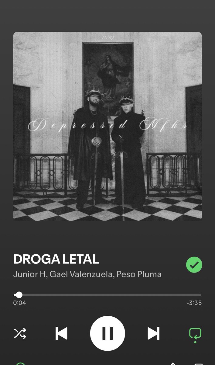 Only song I truly enjoyed from Junior H new album and it’s a banger. His last album was amazing but I don’t see myself listening to this one like his previous albums.