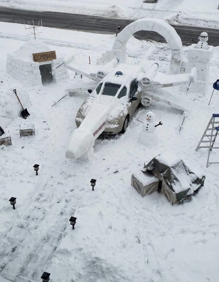 ToddJClausen's tweet photo. Totally know the feeling.
❄️ ❄️
#Hothchester https://t.co/4Bpew22rmJ