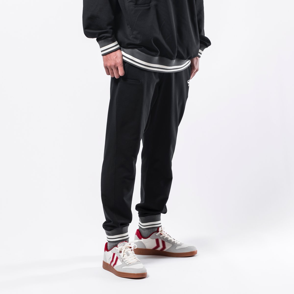 WAYZ ポップアップショップ💐 選手たちがホテルや遠征移動、試合の会場