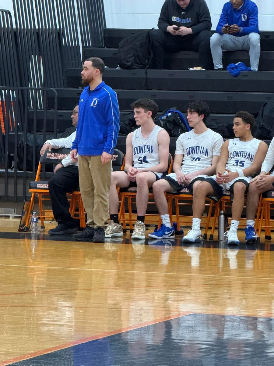 jerseyforce_'s tweet photo. excited to welcome back @CoachVicfig, Monsignor Donovan JV/Assistant Varsity Coach… Vic is back on the sidelines with the black and white for this upcoming season and will coach our U16 Made Hoops Challenger Circuit squad! #theforceway https://t.co/OYLHmOWFgT