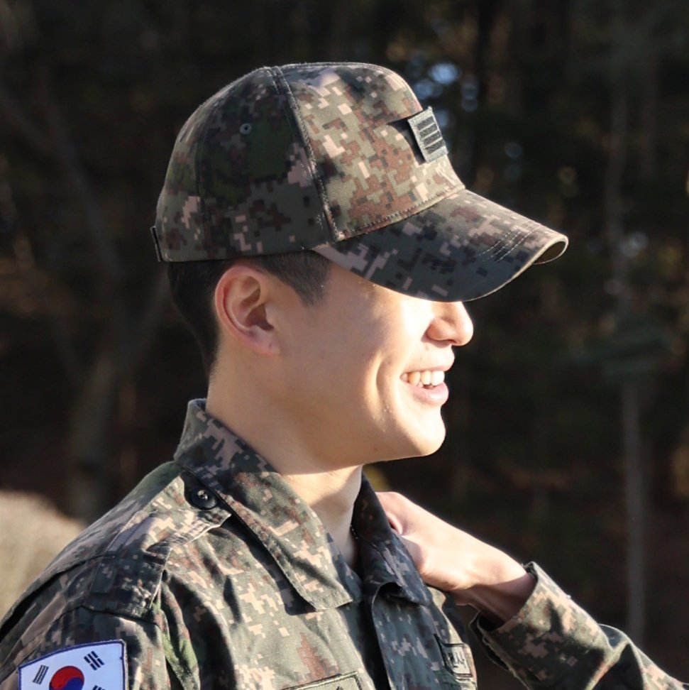 쿠아 #J tweet media