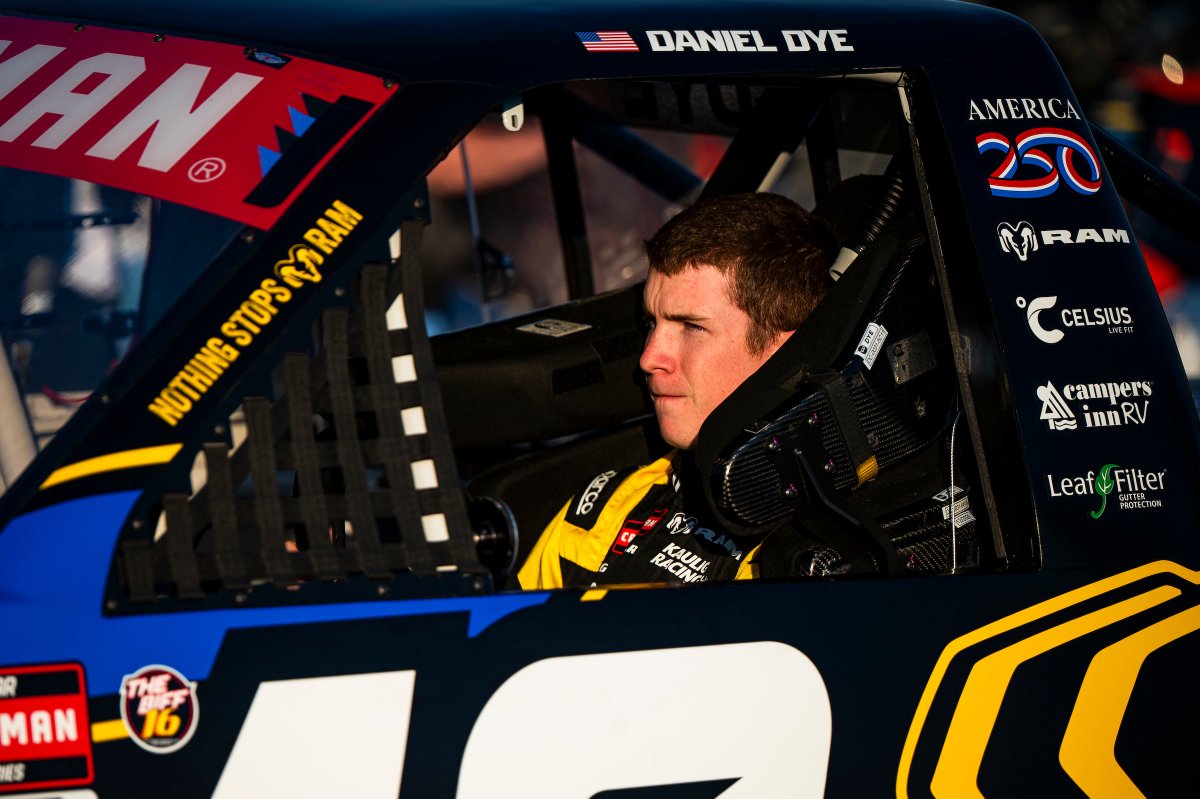 Daniel Dye tweet media