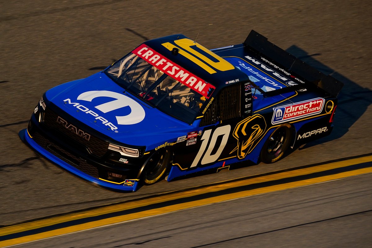 Daniel Dye tweet media