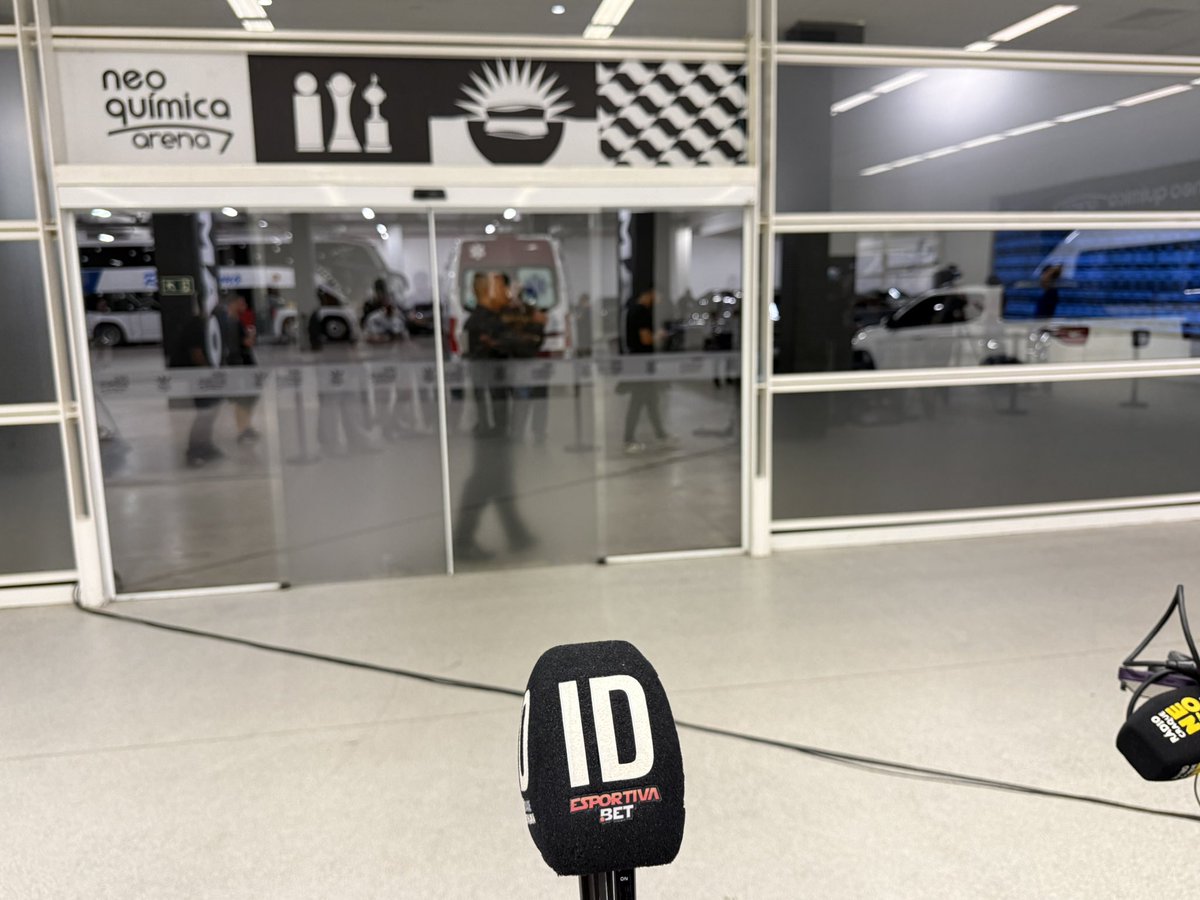 Estamos na zona mista, esperando Gabriel Paulista, Matheus Bidu e Hugo Souza. 

<a href="/IDCorinthiana/">Identidade Corinthiana</a>