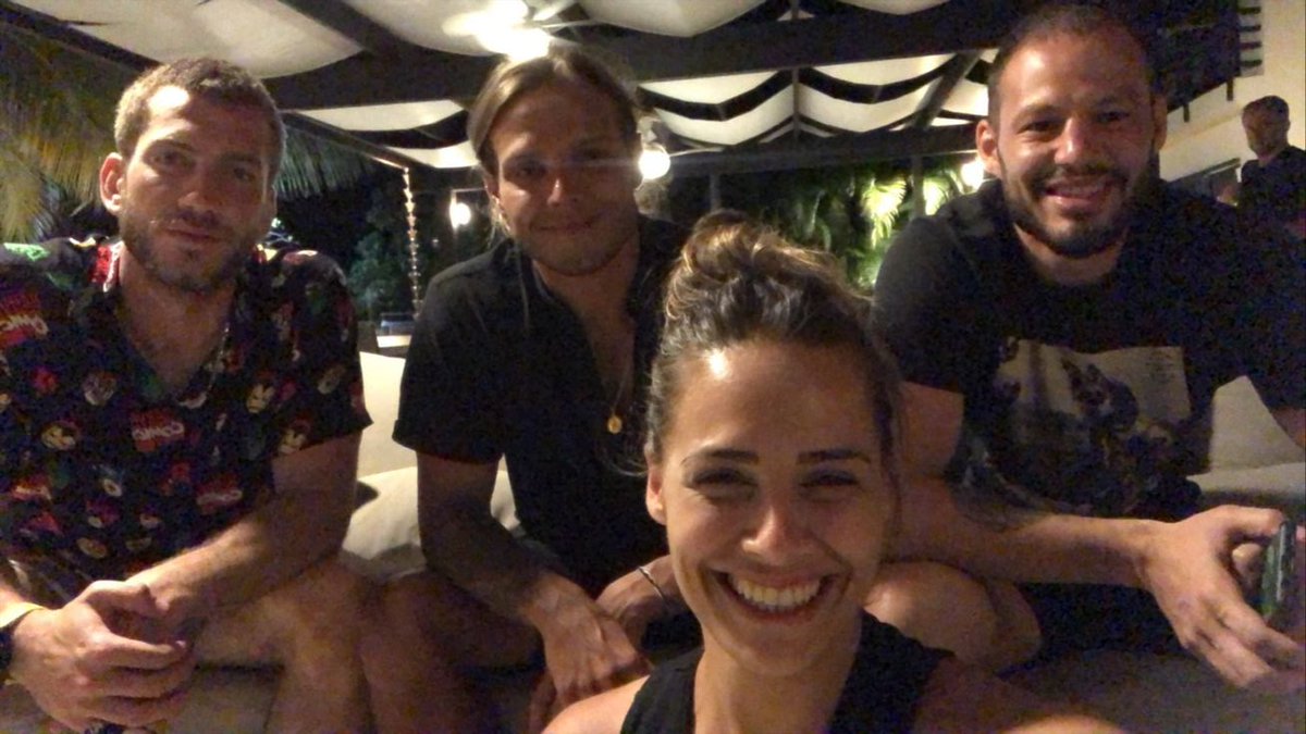 Aşşşırıııı yaz gecesi vibe aldım....