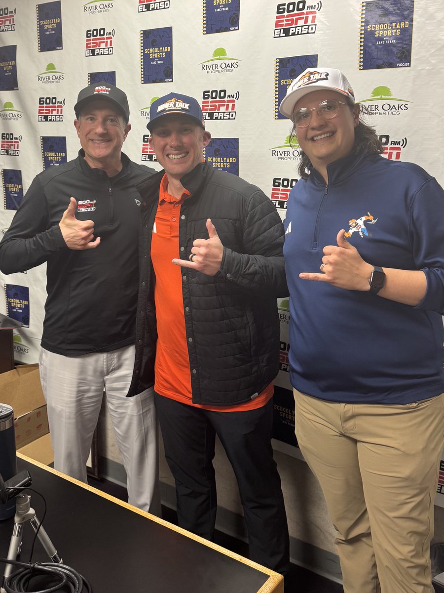 UTEPFB's tweet image. Thanks for having @CoachSWUTEP on today’s #SportsTalk, @600espnelpaso, @stevekaplowitz &amp;amp; @AdrianBroaddus!

Can’t wait for Spring Ball 🤙

#PicksUp | #WinTheWest
