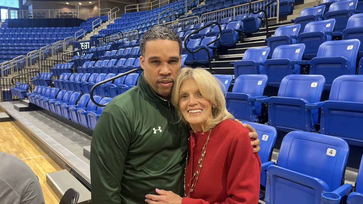 Dianne Nolan tweet media