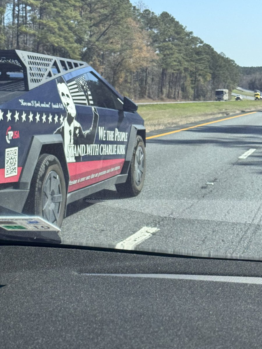 CajunCybertruck's tweet image. Reflecting on this trip as I get ready for bed. I hate driving long distances, or rather I used to hate driving long distances. 

This is the first time i have driven more than 3 hours with v14. From the time I left my driveway Prairieville until I got to Orlando, I only took…