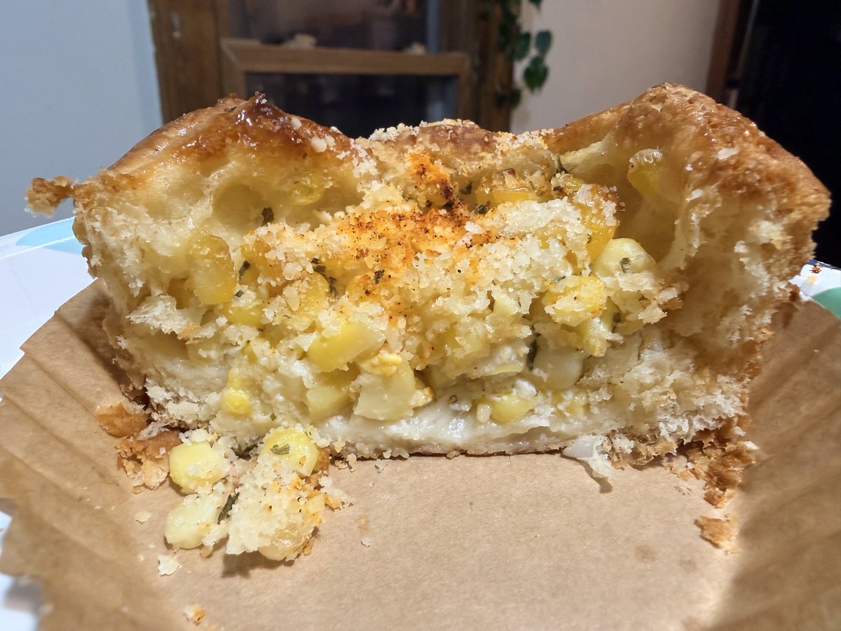 Had to try a Mexican elote savory pastry from a French-Korean bakery because THIS IS AMERICA BABY, FUCK YEAH
