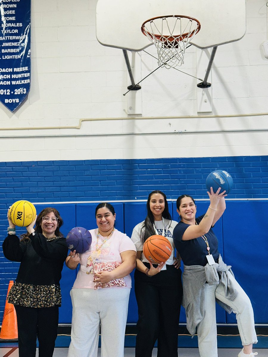 Sylvia Mendez CREW Leadership Academy tweet media