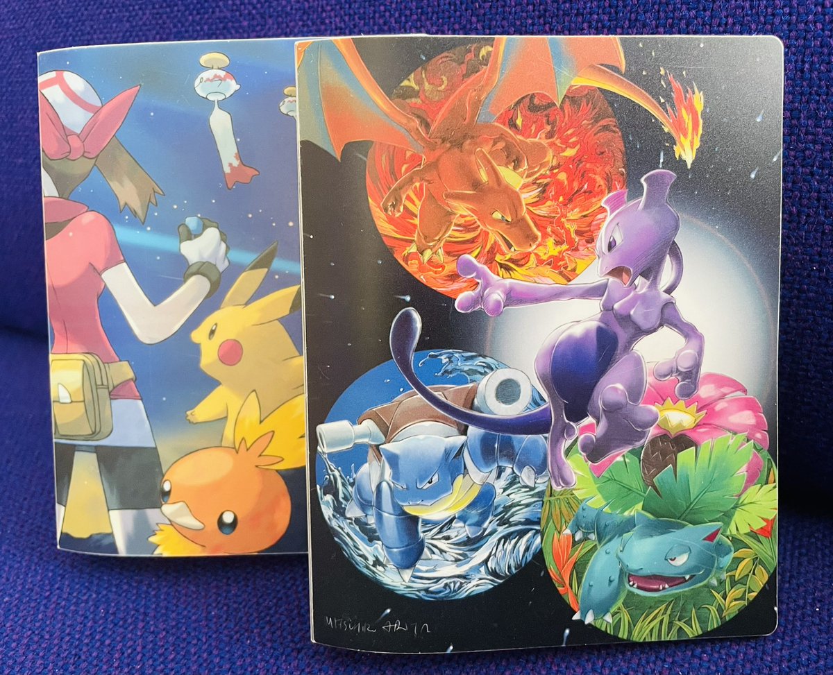 aster_265's tweet image. 貴重なカードファイルを入手できた記念📷
ジラーチ流れ星は背表紙でハルカが真っ二つになってる斬新な仕様🎋✨✨