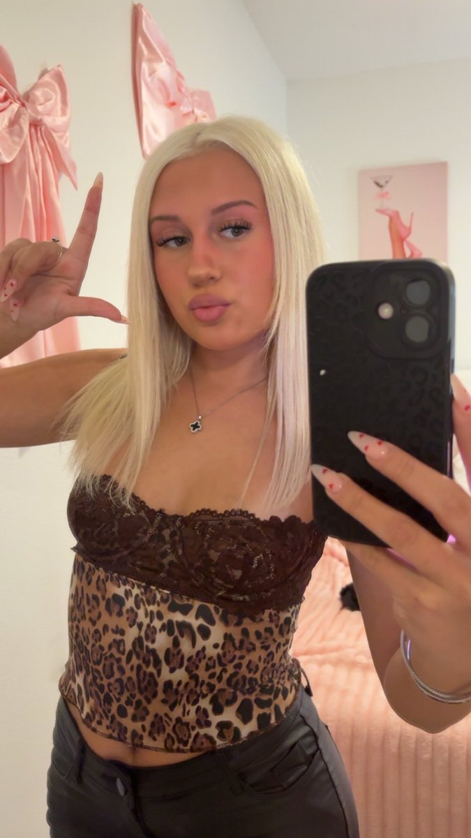 Goddess Gigi ♡ tweet media