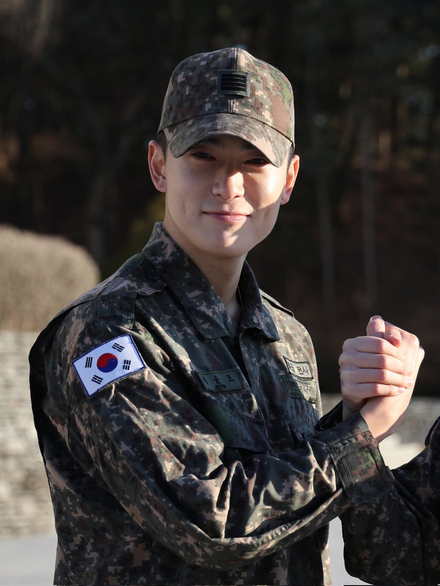 ADORE0214's tweet image. 🥹