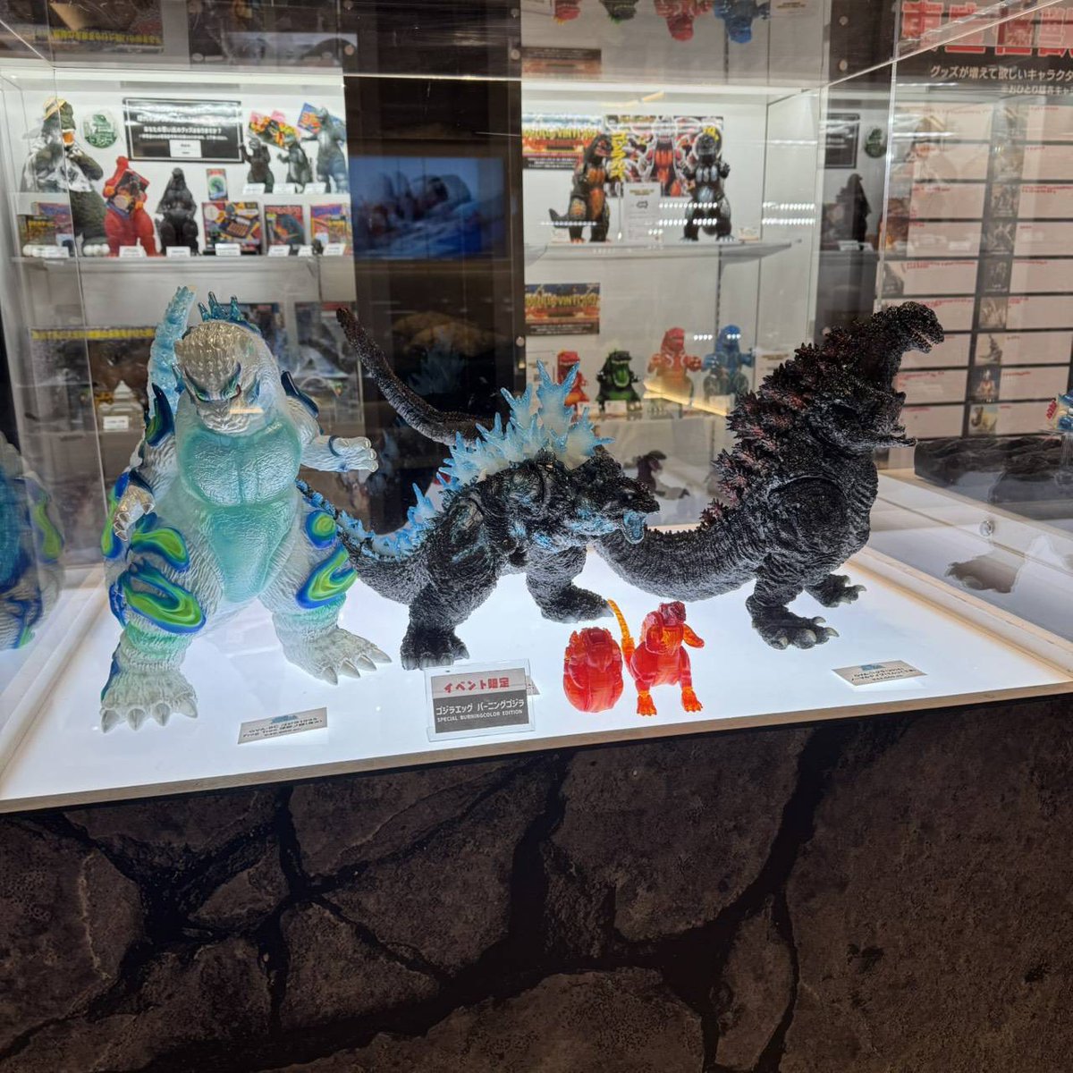 MAX TOY JAPAN 合同会社💫Soft Vinyl Toys (@quackmaxx) / Posts / X