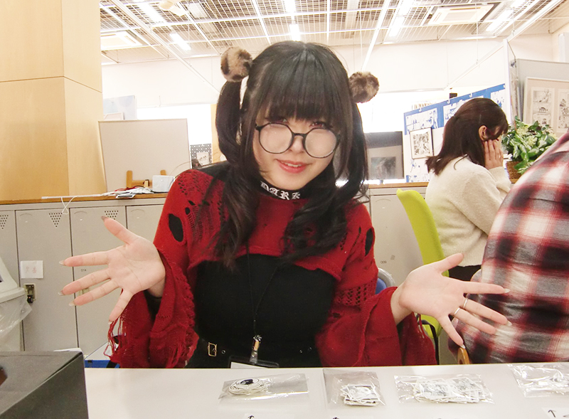 京都精華大学 ストーリーマンガコース卒業制作展
［この先気になりませんか展］3日目始まりました🌼
本日も皆様のご来場、お待ちしております✨

2.11 (WED)→2.15(SUN)
京都精華大学　自在館3階
10:00～17:00

各種SNSはこちら
📷lit.link/konosaki-kinin…

#京都精華大学
#この先気になりませんか展