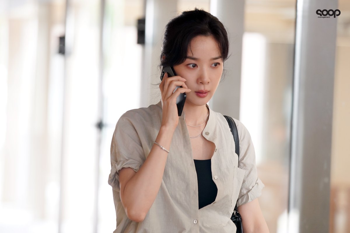 📜사실관계1️⃣사건의 실체에 다가가기 위해 위험을 마다하지 않음

황현진 변호사는 법정 안팎을 가리지 않고 결정적인 증거 수집 중🏃‍♂️