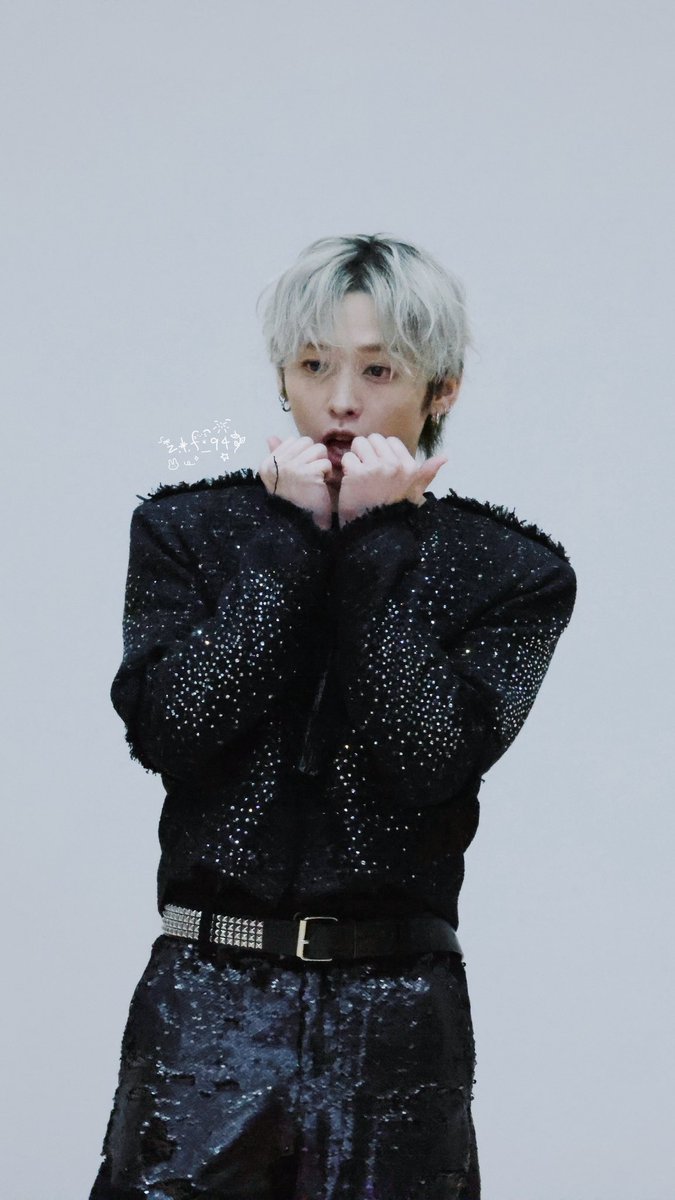 251122 Mini FM 🐰 #스트레이키즈 #straykids #ストレイキッズ #리노