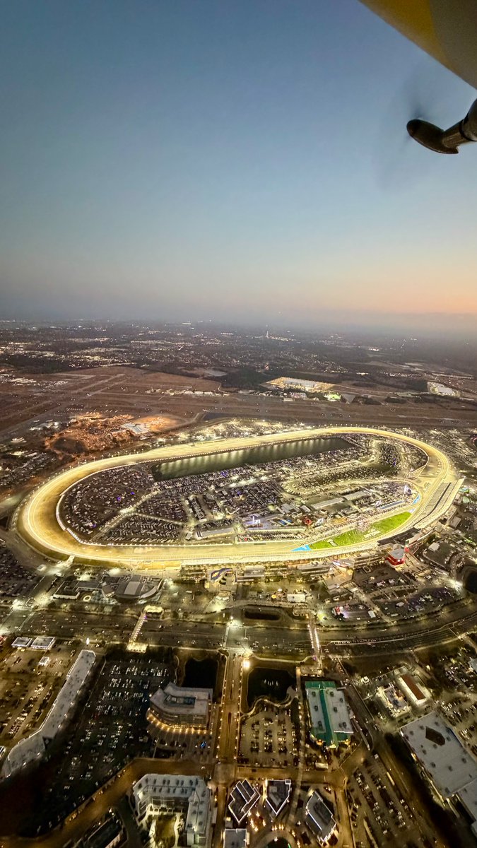 Goodyear Blimp tweet media