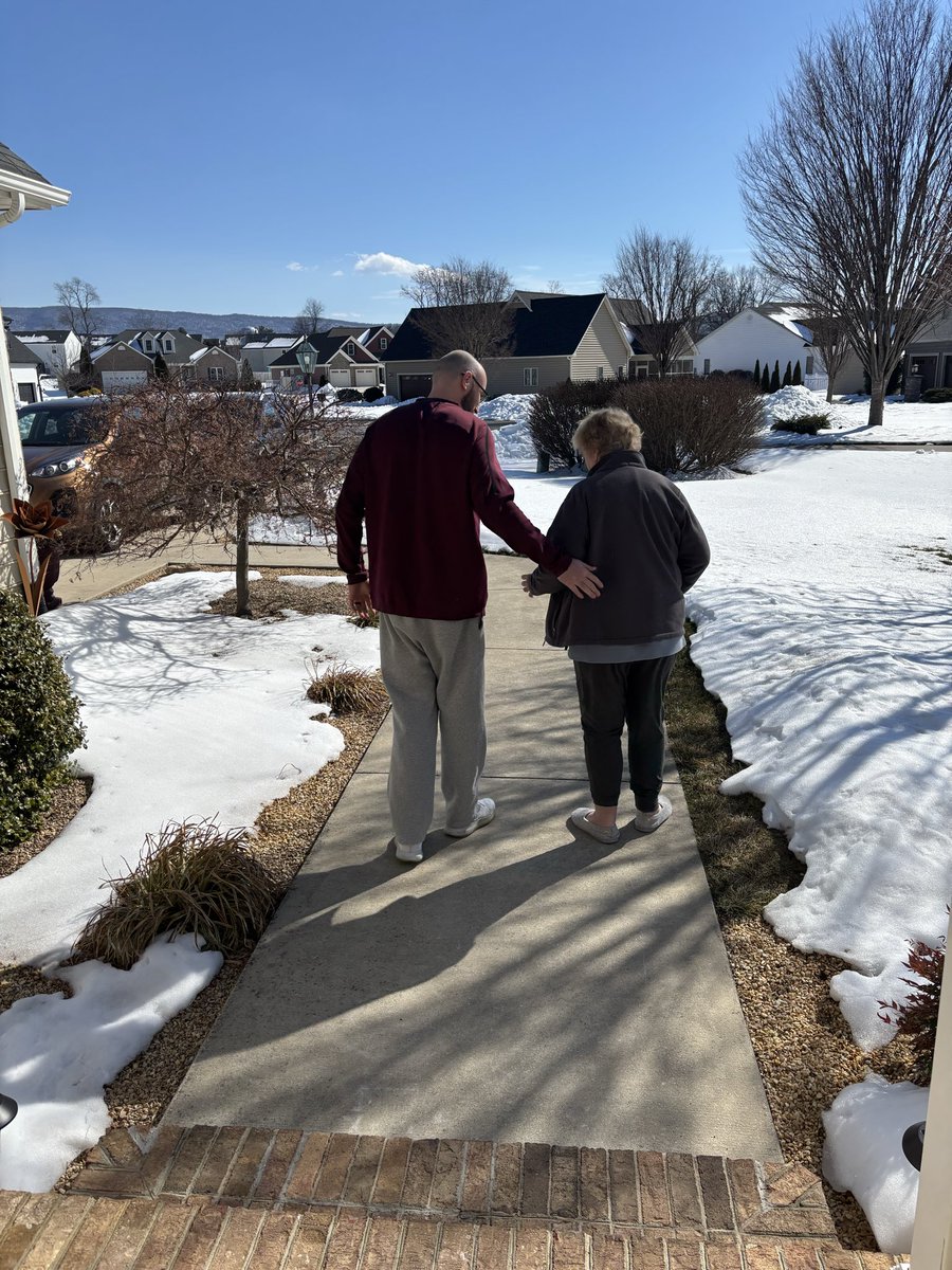 Daniel Eacho tweet media