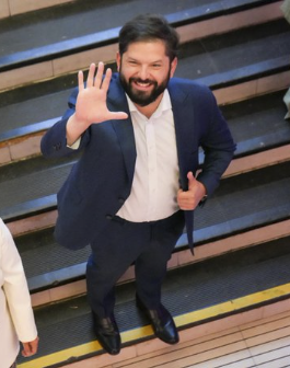 Gabriel Boric Font
Un gran ser humano,
¡¡VERDADERAMENTE HUMANO!!