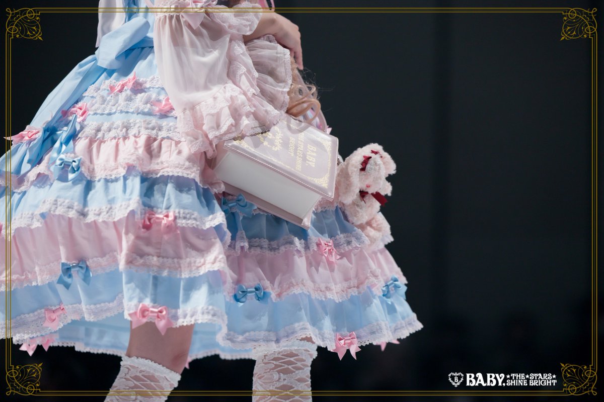 BABY,THE STARS SHINE BRIGHT ALICE and the PIRATES BRAND-NEW