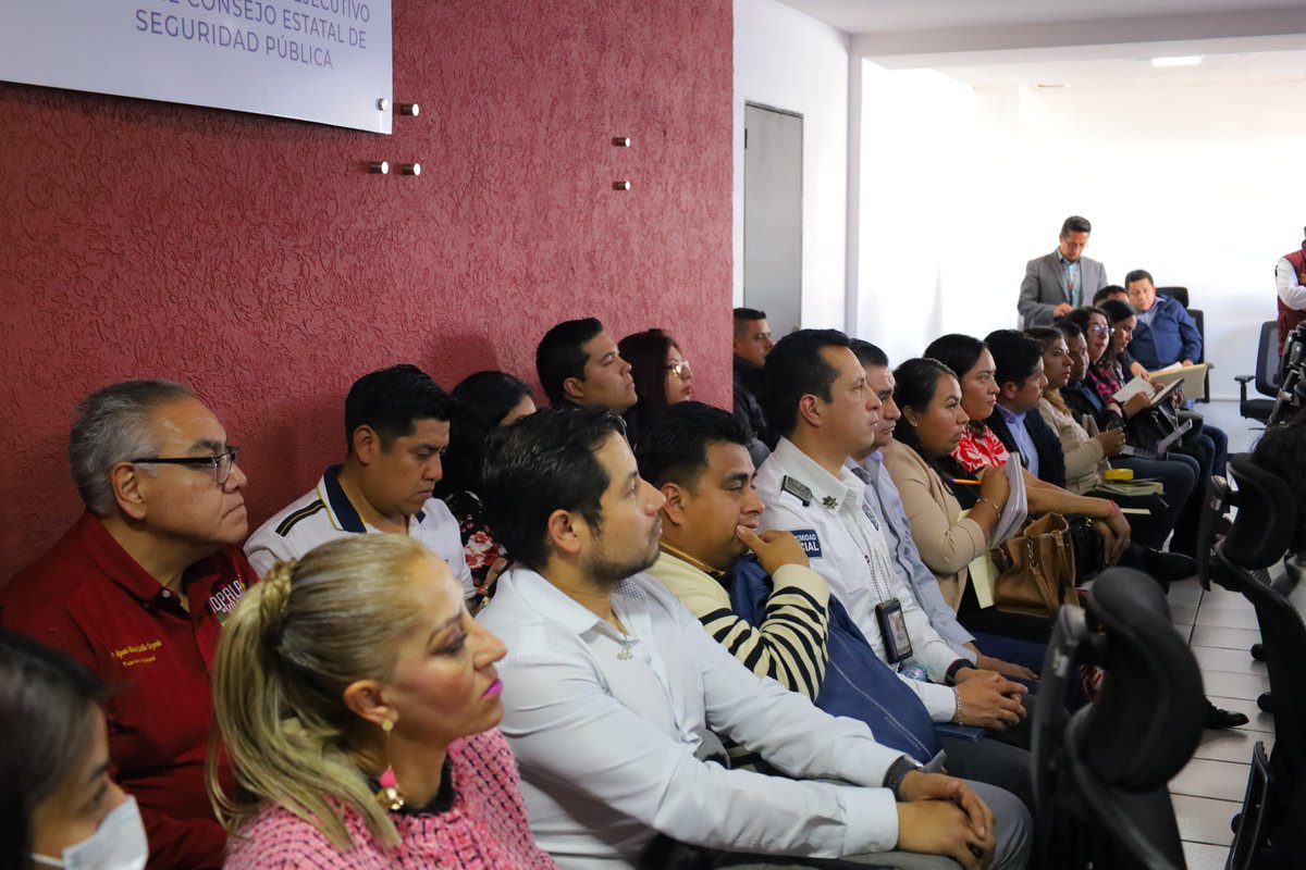 Srio_CespHgo's tweet photo. ...a destinar al menos el 20% del #FORTAMUN a seguridad pública.
En el Secretariado Ejecutivo del Consejo Estatal de Seguridad Pública reafirmamos nuestro compromiso por la correcta aplicación de los recursos.
#PrimeroElPueblo #PorLaPazYSeguridadDeHidalgo https://t.co/F1SdlVMflT