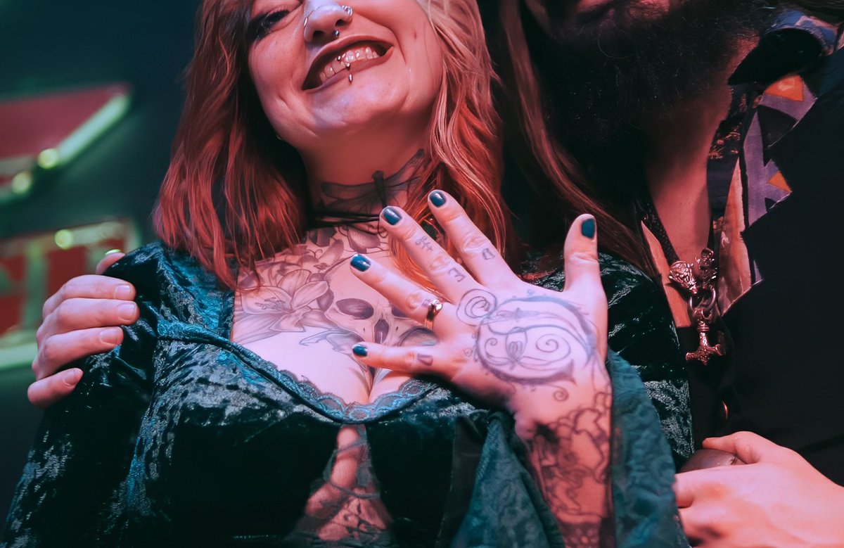 Studio Von YEG tweet media