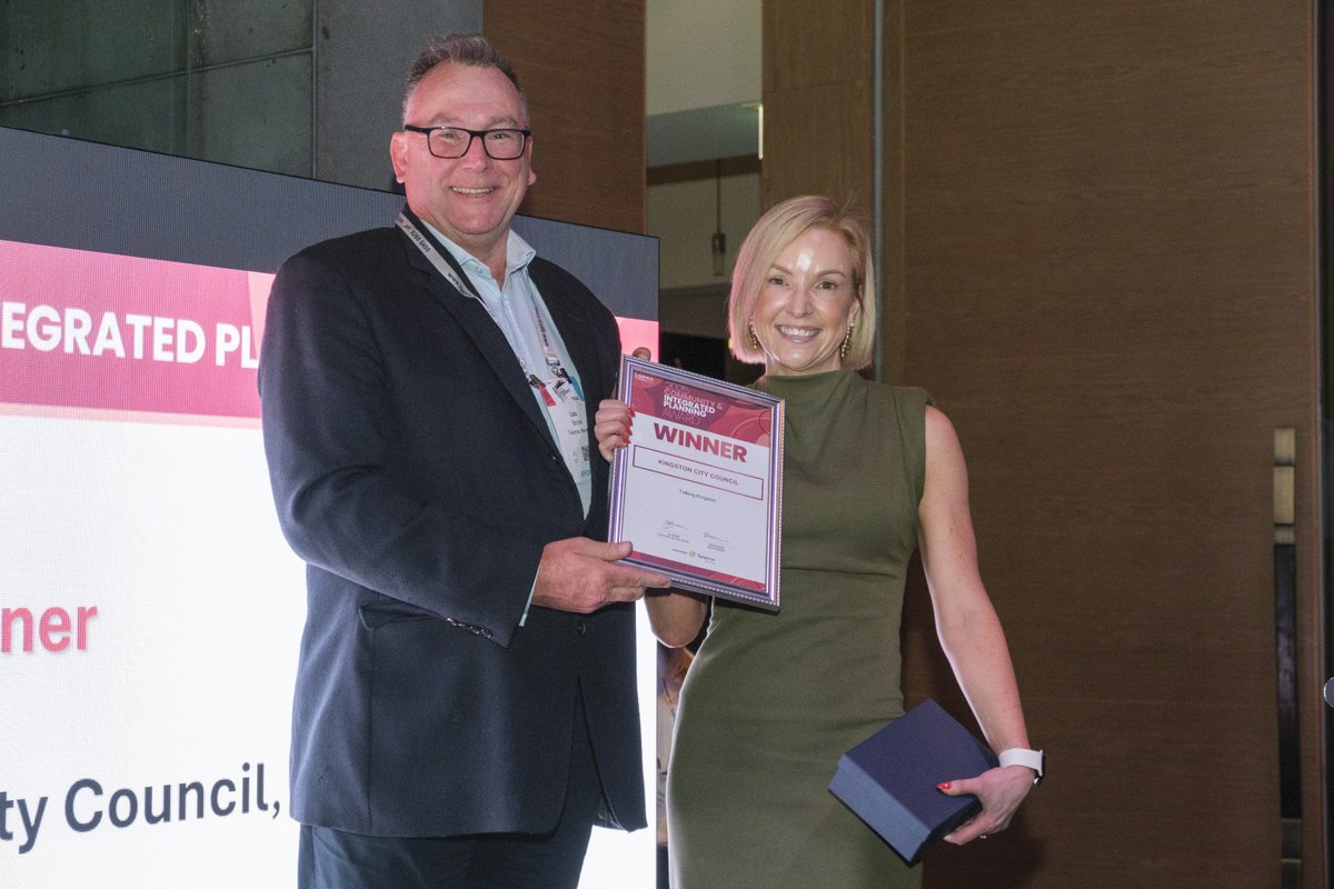 LGProVIC tweet media