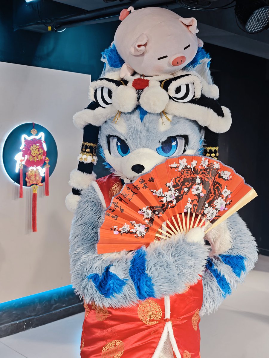 困到睡眼惺忪 tweet media