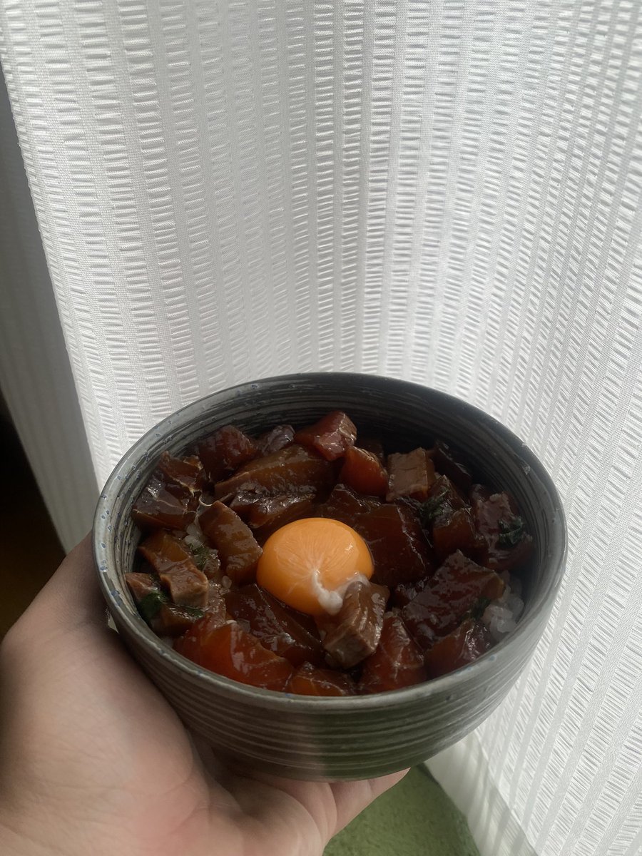 mentainoko's tweet photo. 半額のお魚買ってきて、漬け丼に https://t.co/fu81j5JH03