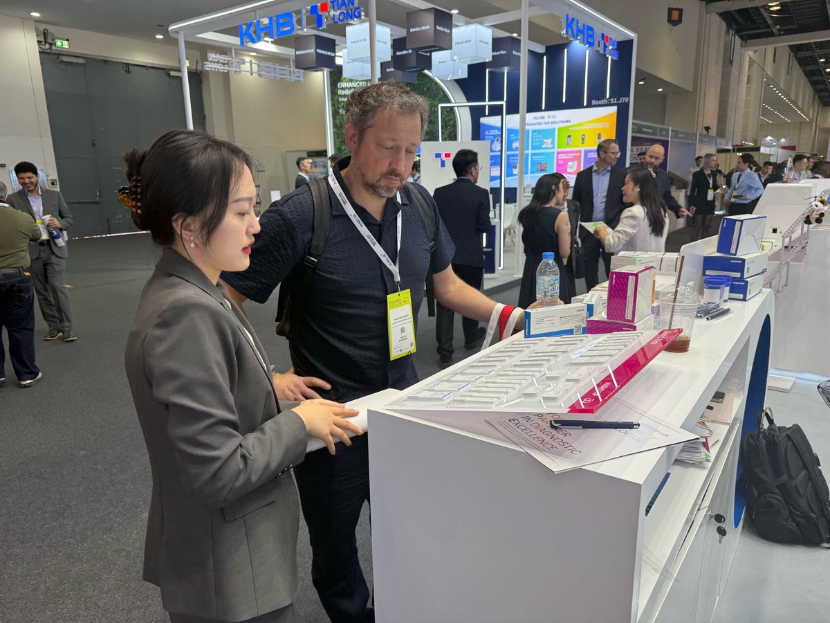 CathyQi012's tweet photo. Meeting us at WHX Labs Dubai!!👋
📍Booth no.: S1.F59
POCT/ Hematology/ Urinalysis/ Rapid Testing/ Biochemistry/ Chemiluminescence Immunology/ Fluorecence Immunoassay/ ELISA https://t.co/YiTYwYsGhp