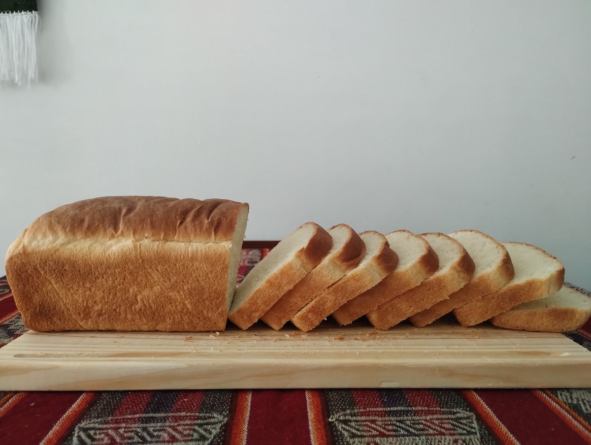 Hola los presento Amasapoli 
Es un pequeño emprendimiento de panes de molde y pizzetas de harina común y también integral. Próximamente habrá cosas nuevas.
Hago envíos a todo CABA y alrededores.
Me pueden seguir en instagram @amasapoli.
La difusión me ayuda mucho. Gracias!