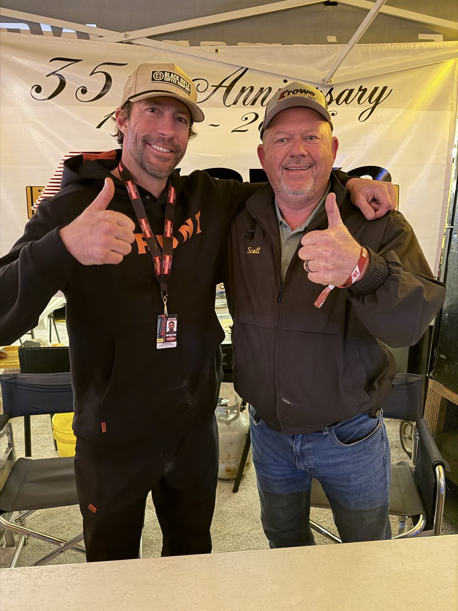 CroweEquipment's tweet photo. Look who stopped by the Crowe Equipment campsite at @DAYTONA to talk with the Boss Man!

The Legend, himself @TravisPastrana 

#CroweEquipment #Pastrana https://t.co/Nqhz41HcoB
