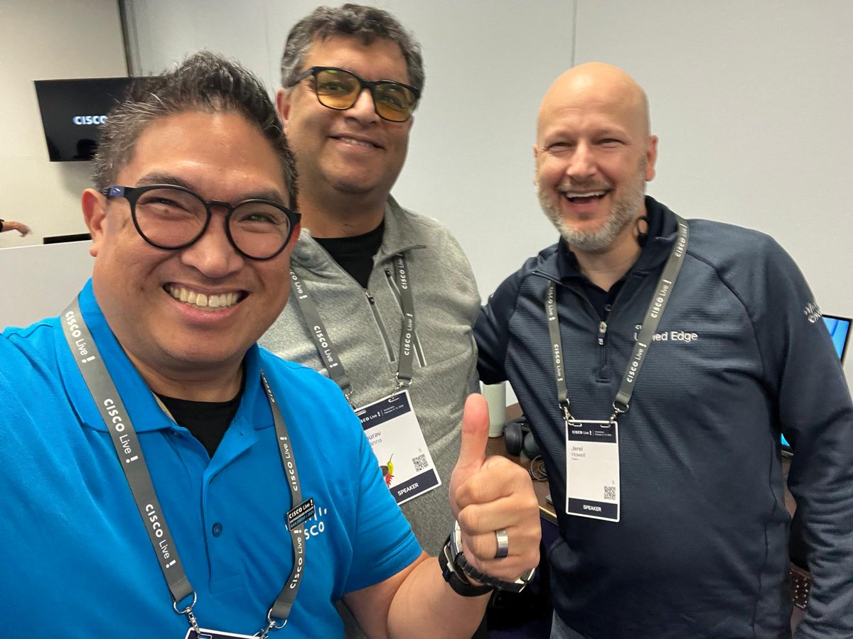 jimmyalignay's tweet photo. My favorite part of #CiscoLive is meeting &amp; connecting with the World's BEST Engineers! @CiscoLiveEMEA #Cisco #SE #SystemsEngineer #solutionsengineer https://t.co/jxrm8Bt964