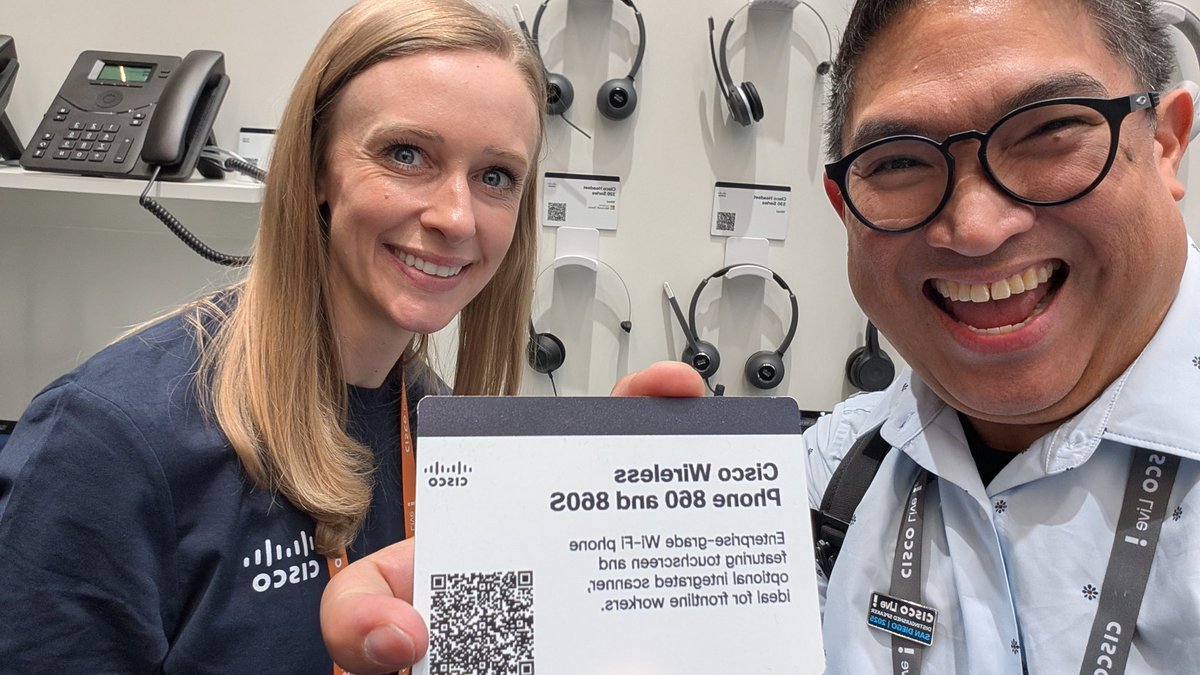 jimmyalignay's tweet photo. My favorite part of #CiscoLive is meeting &amp; connecting with the World's BEST Engineers! @CiscoLiveEMEA #Cisco #SE #SystemsEngineer #solutionsengineer https://t.co/jxrm8Bt964